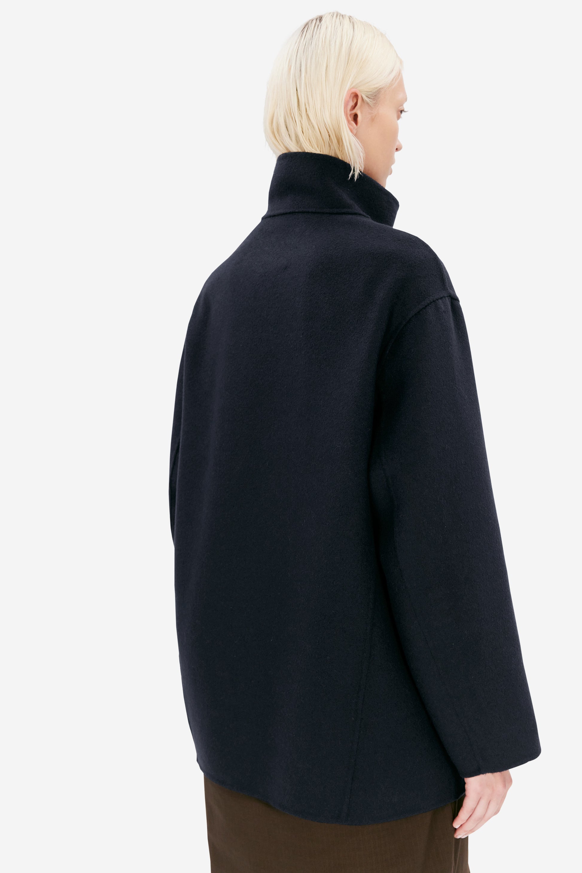 Lovelia - Spector Shop